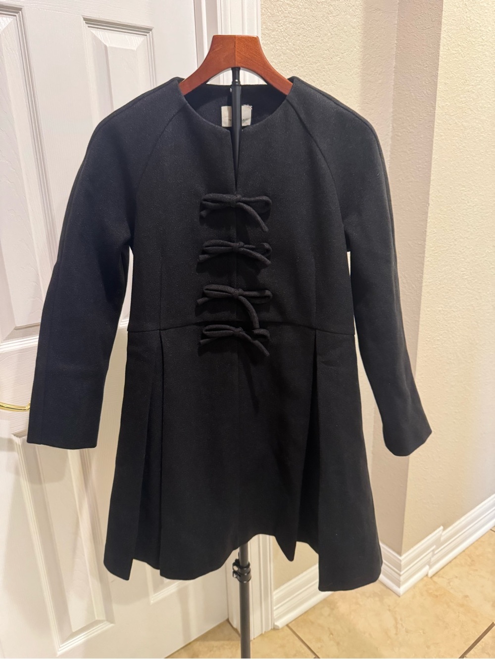 Tuckernuck Blair Black Bow-Accent Coat Dress Size Large - Picture 2 of 10